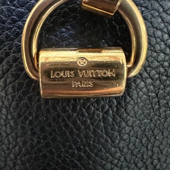 Louis Vuitton Pallas Shopper - Picture 3 of 16